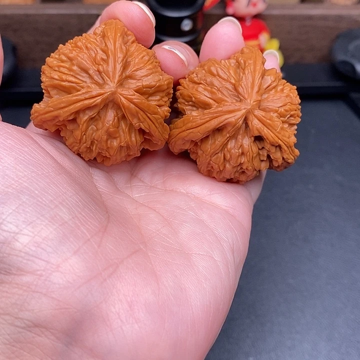 追***B把件文玩核桃白奔