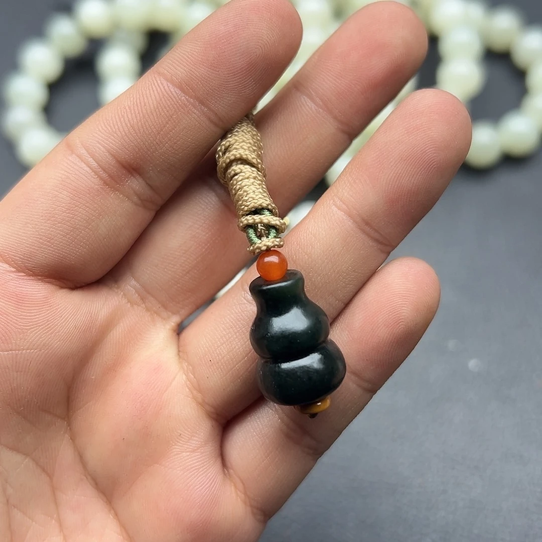 和田玉青玉葫芦吊坠未镶嵌