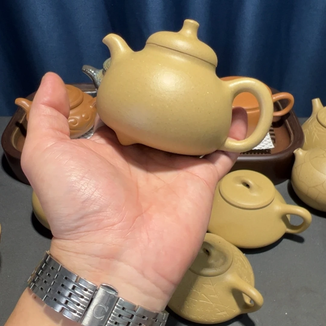 紫砂茶壶梨皮三足乳鼎