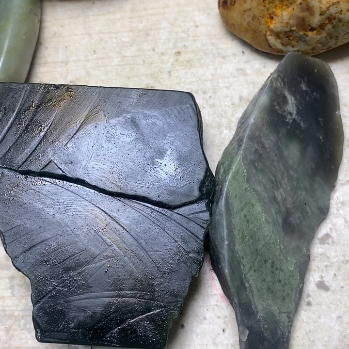 和田玉未镶嵌珠宝奇石81