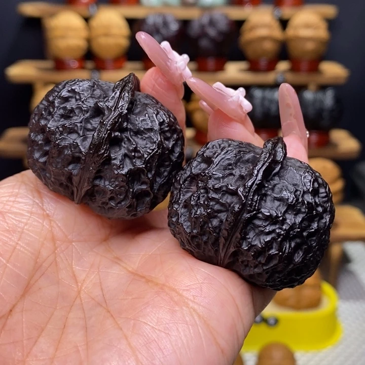 文玩核桃把件地闷元宝51号