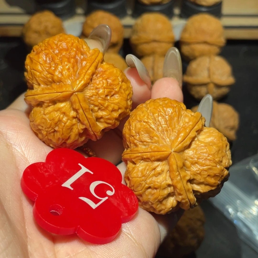 三棱41尺寸核桃。