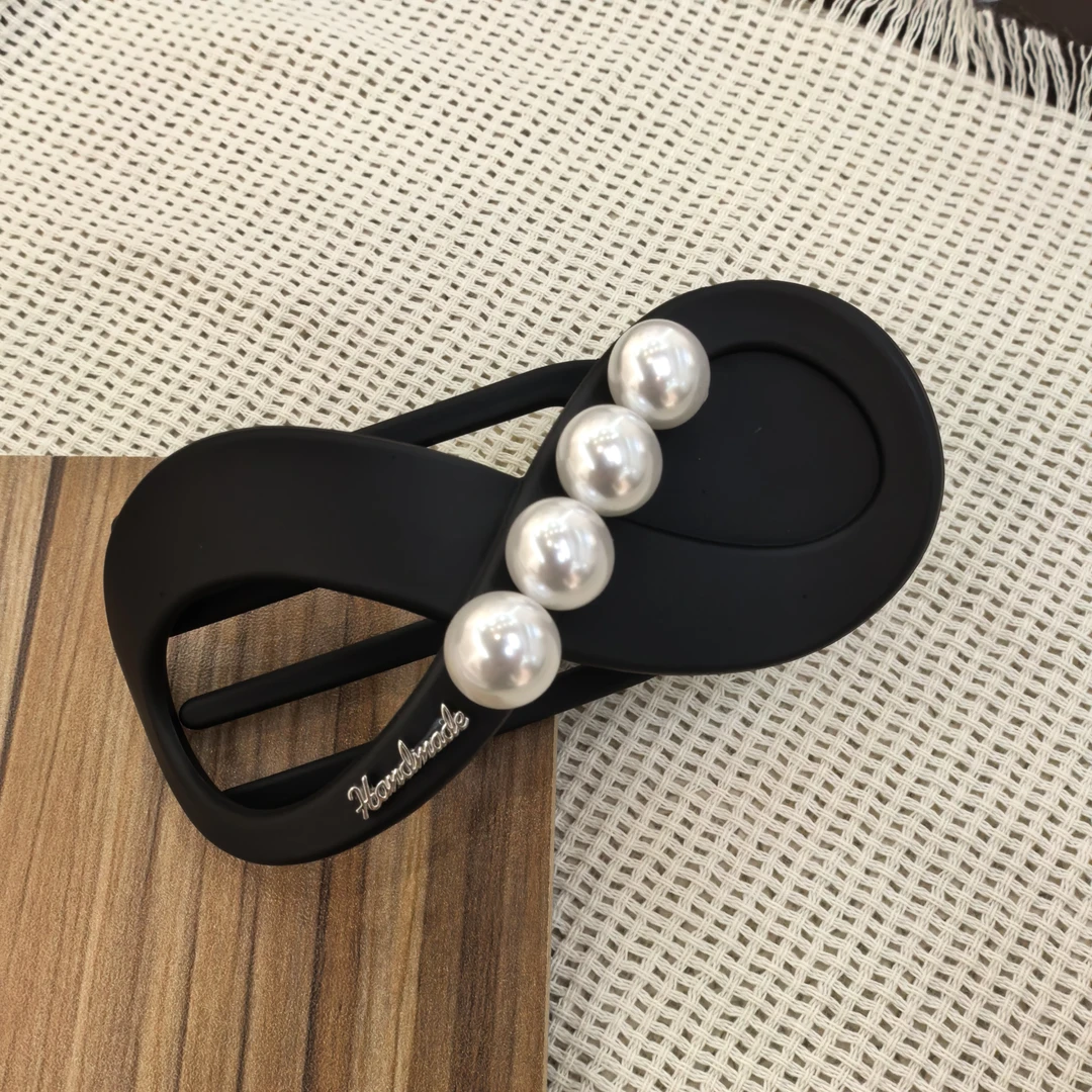 B670黑色蝴蝶结白珠大铲子懒人夹