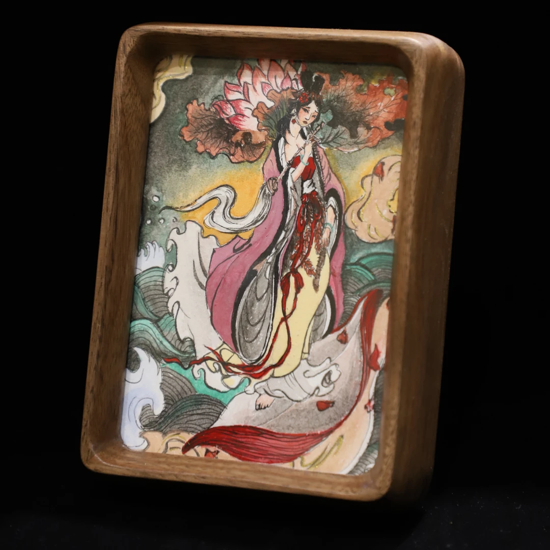 传统人物手绘摆台——何仙姑