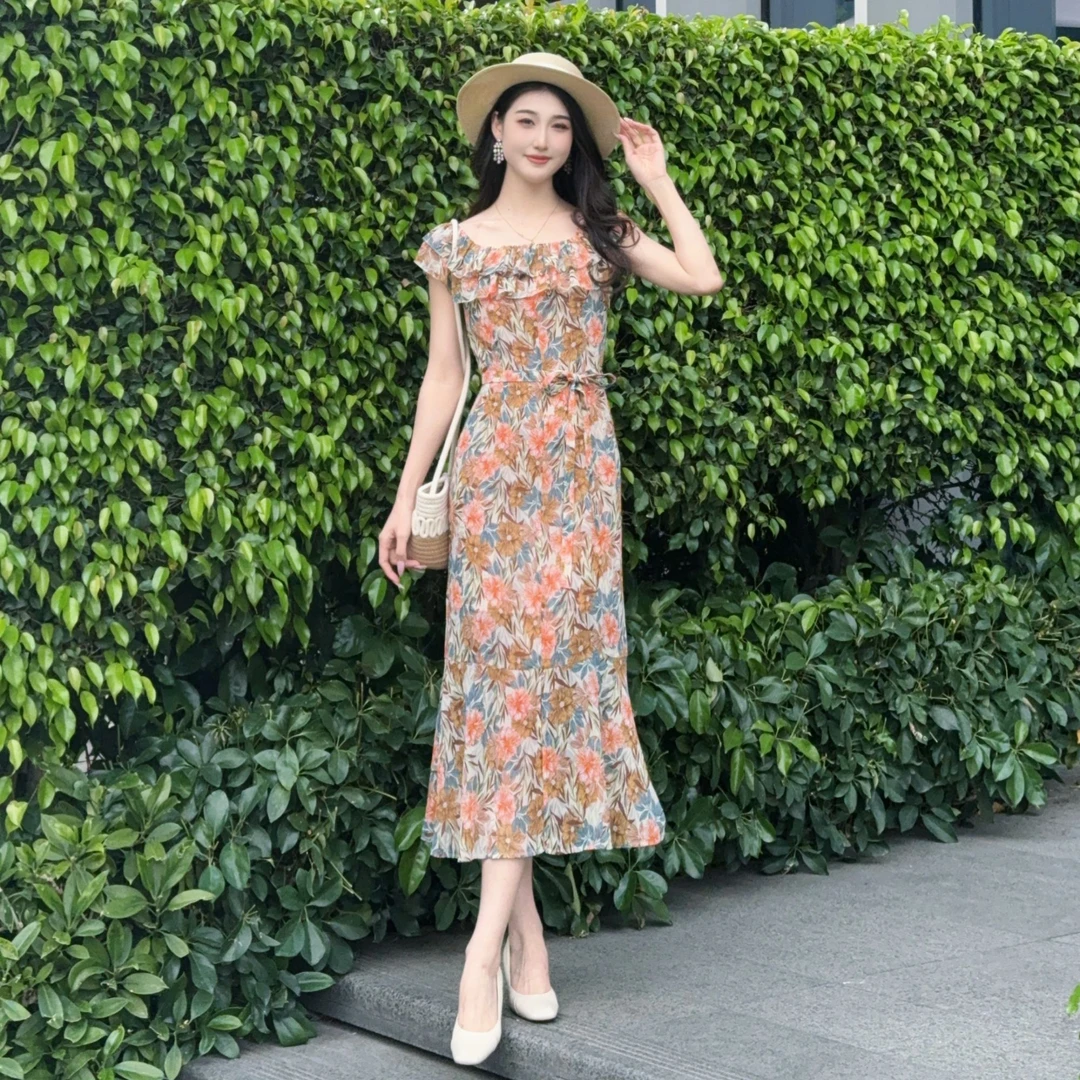 GIRDEAR/哥弟【岛屿初夏】印花A字修身显瘦设计感长裙150025/附腰带