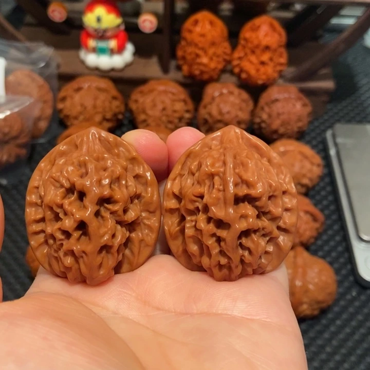 把件文玩核桃38.6尺寸帝王2369