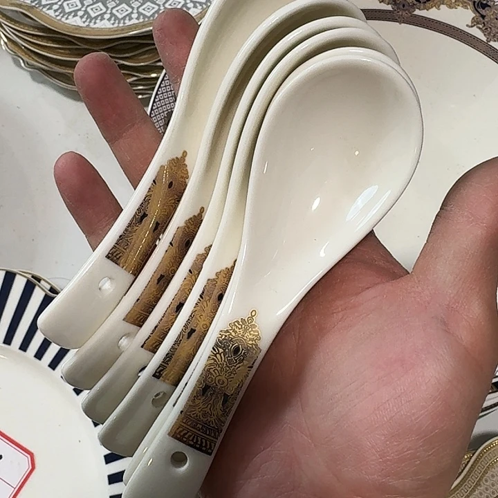 普通钢化玻璃双饮款南****邵