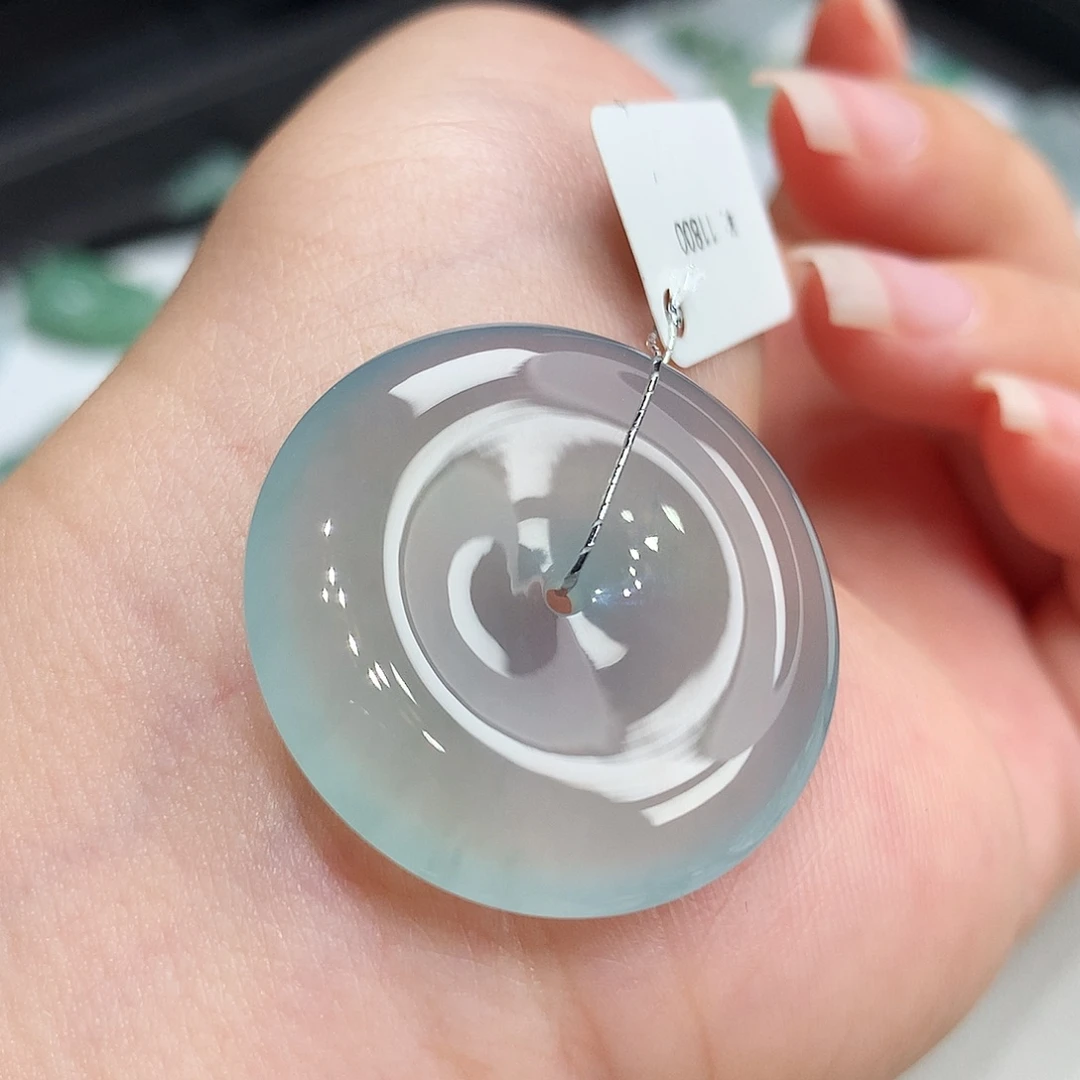 翡翠未镶嵌胸饰翡翠95，29.6/5.3