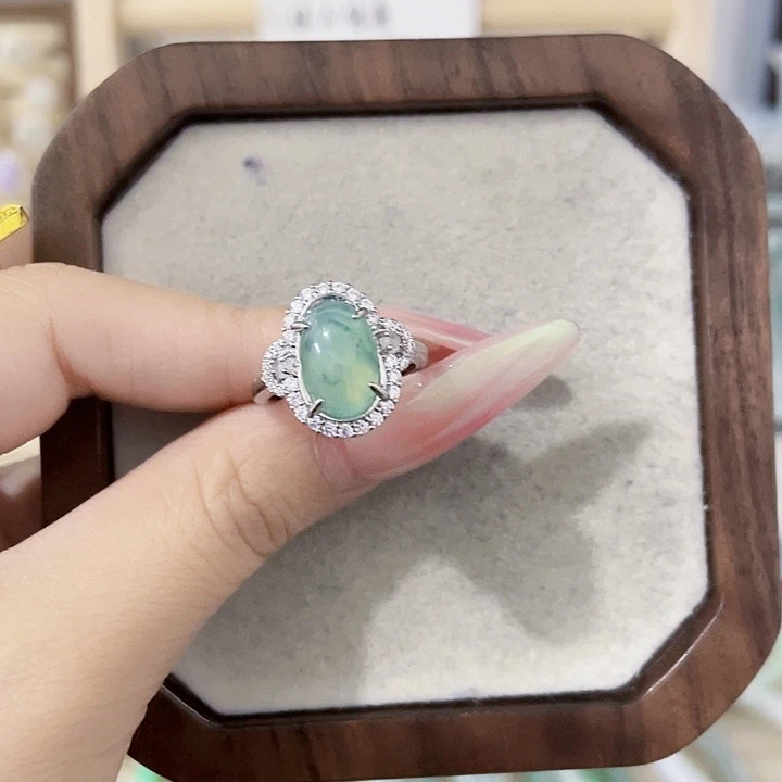 翡翠未镶嵌颈饰天然翡翠Ａ货