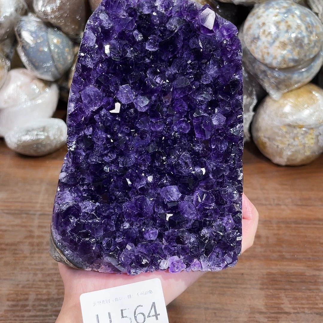 大型摆件（非配饰）未镶嵌水晶