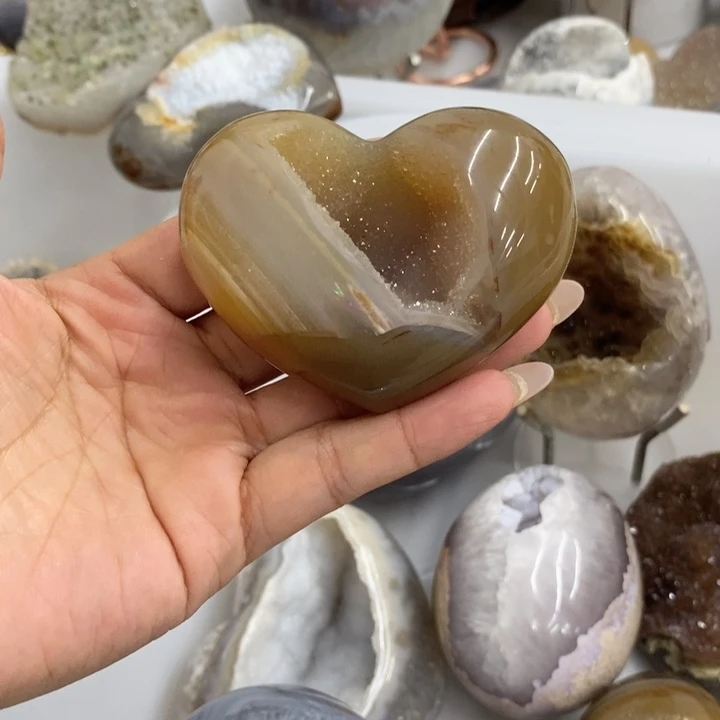 未镶嵌紫晶珠宝半成品