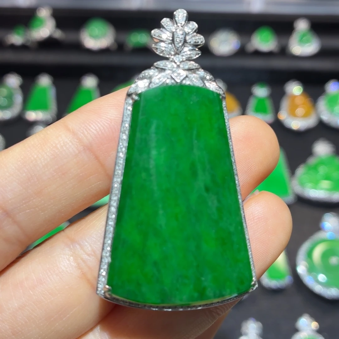 翡翠18K金镶嵌吊坠(不含链)翡翠