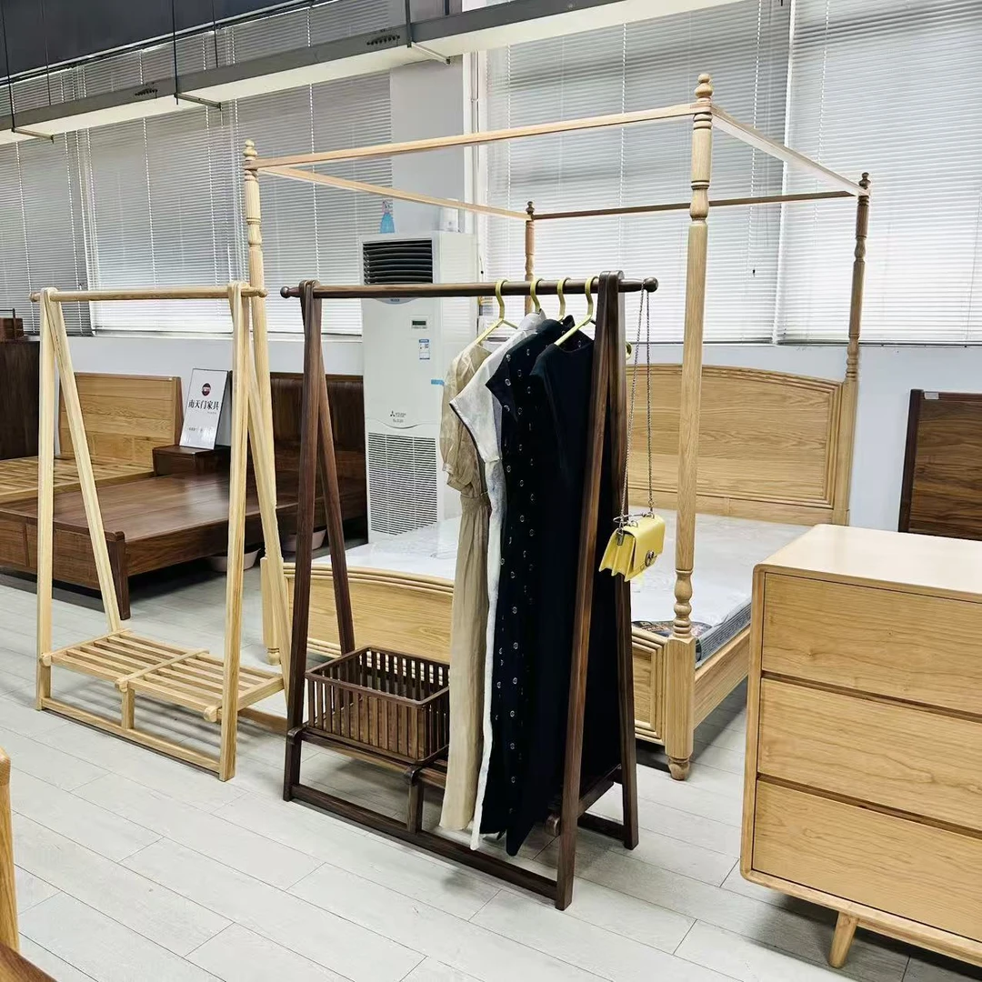 （团）唐起 原木挂衣架