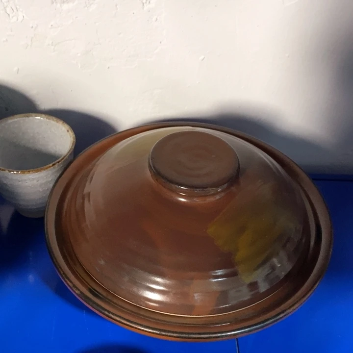 瓷片五厂铁红釉单人砂锅