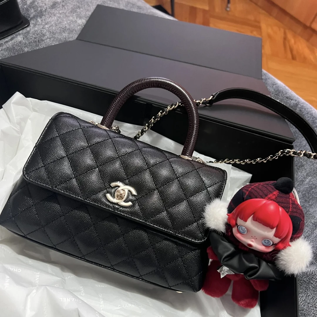95新 Chanel/香奈儿 青奢荟/憨豆红手柄小号手提包//73715