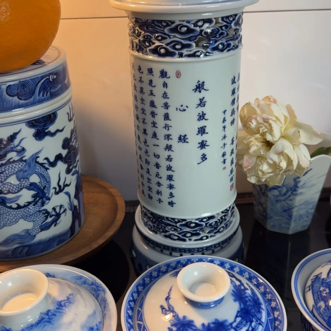 ?****寶景德镇陶瓷手绘香炉