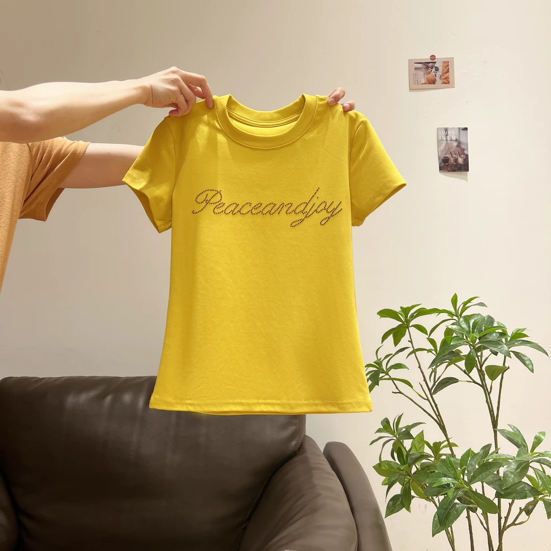 简约休闲运动上衣女夏季2025新款气质艺术感修身显瘦短袖T恤