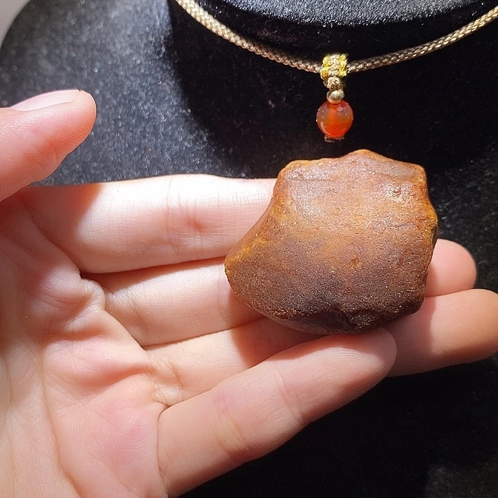 未镶嵌琥珀珠宝奇石26