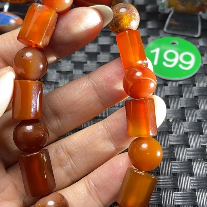 未镶嵌颈饰玛瑙/玉髓