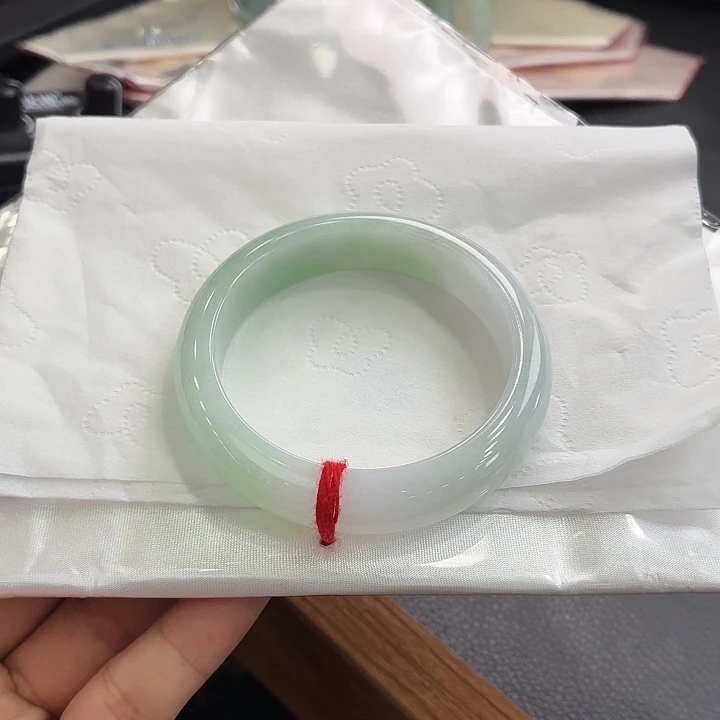 翡翠未镶嵌手镯13号