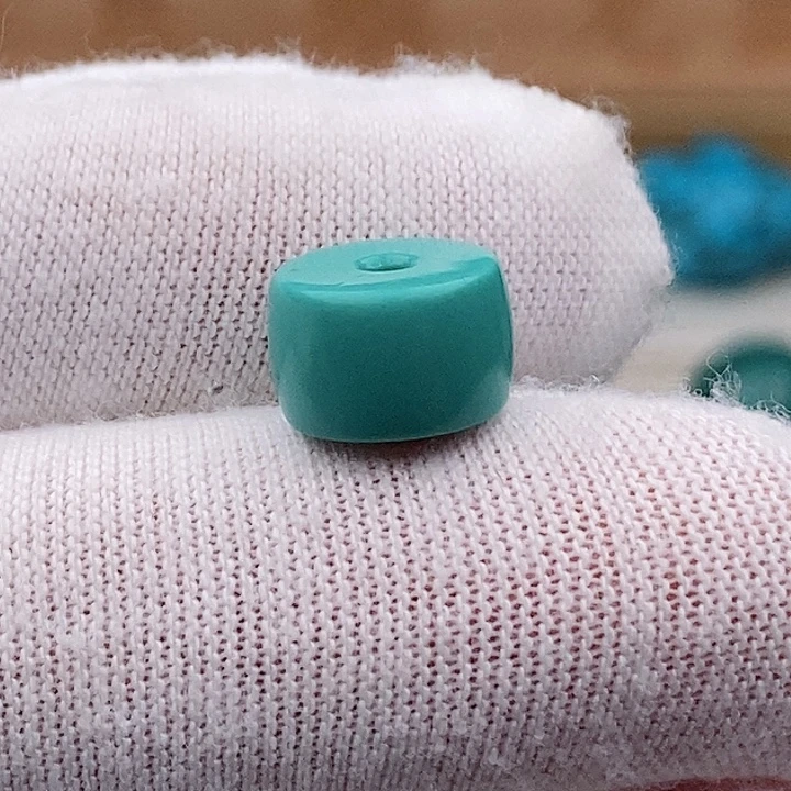 绿松石未镶嵌珠宝奇石9.97