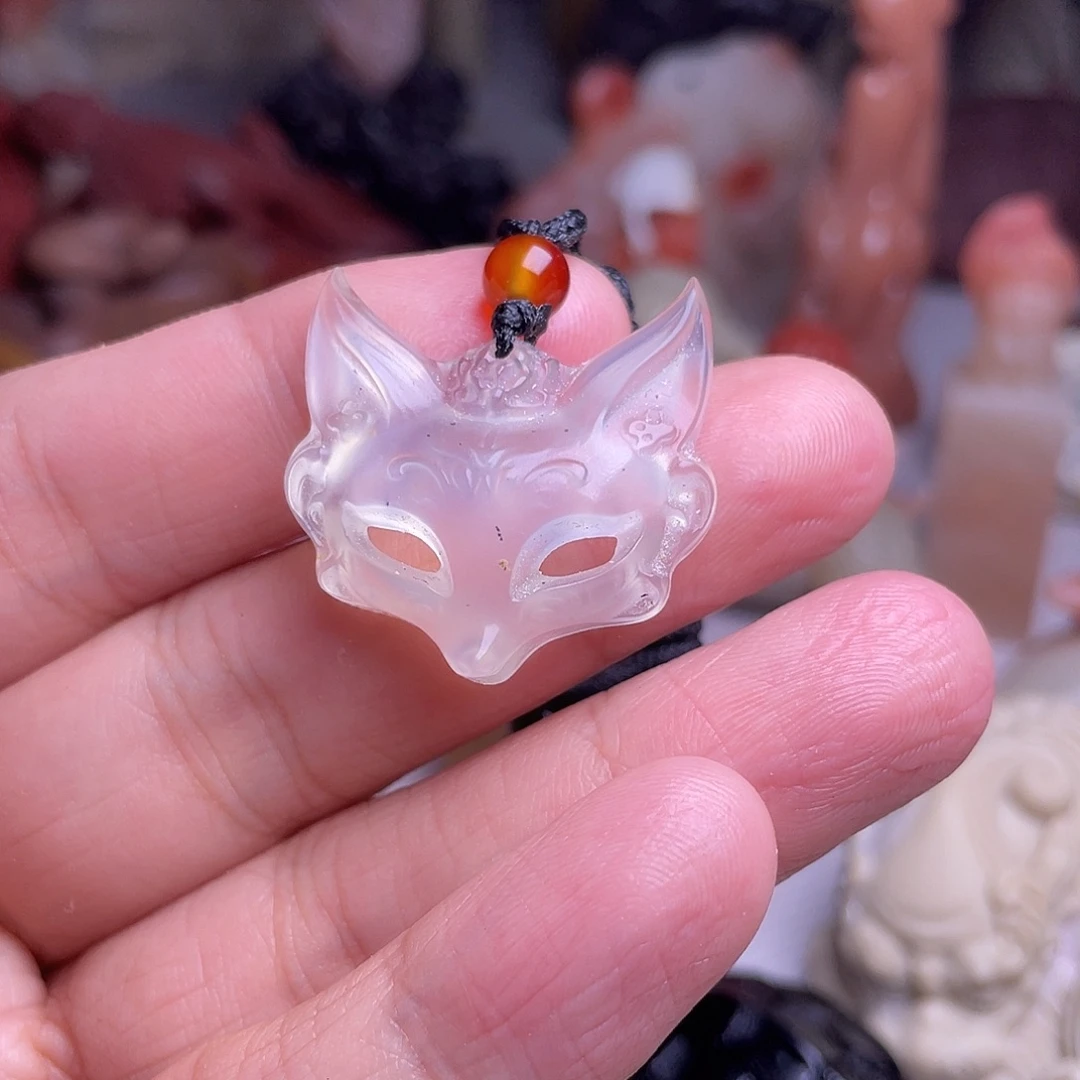 迟***会老挝石小狐狸把件