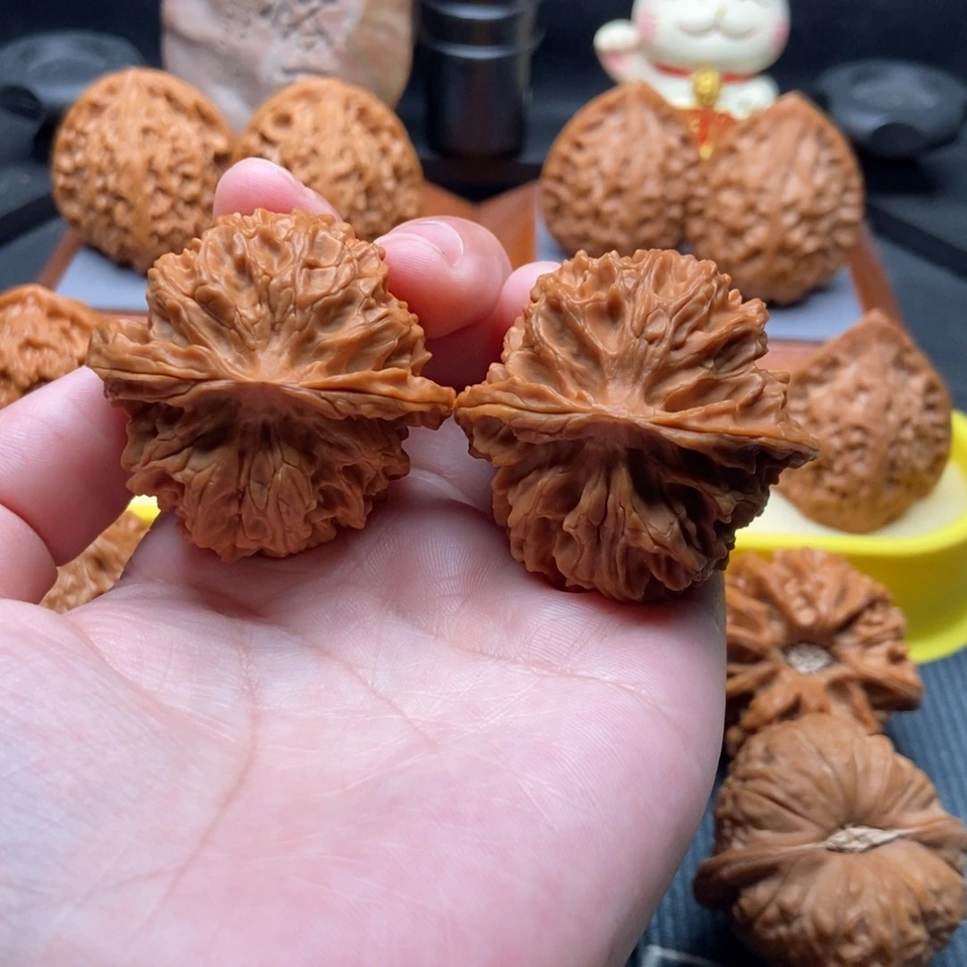 文玩核桃吊坠苹果