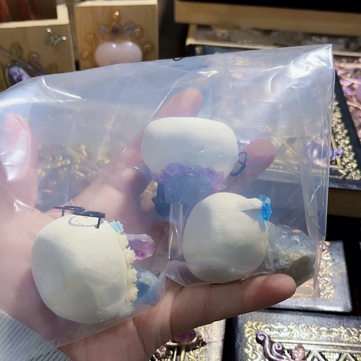 得***洋水晶摆件未镶嵌水晶