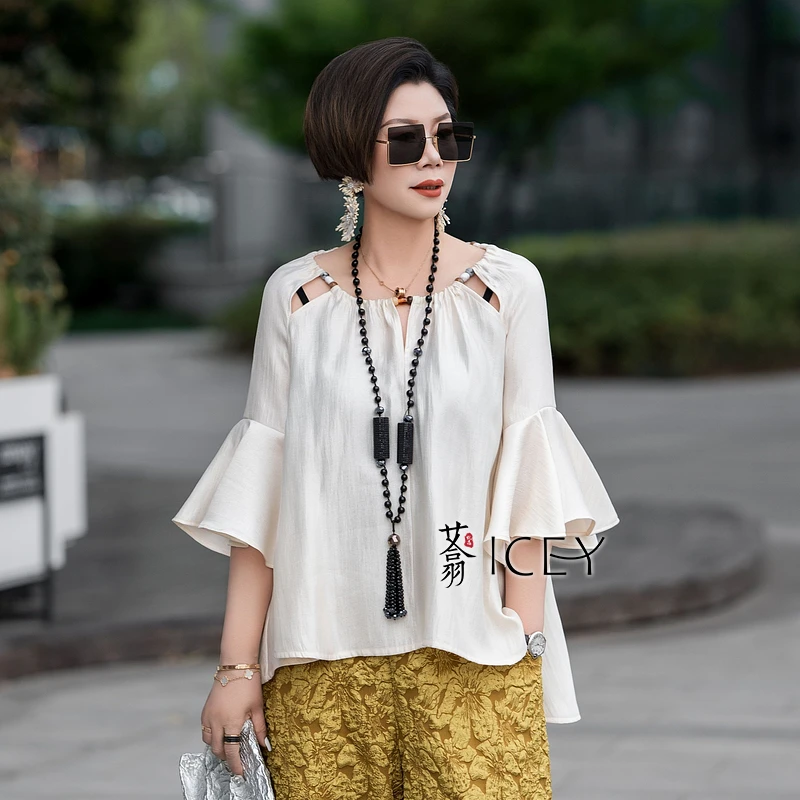 艾翕甄选【珠光宝气】串珠喇叭袖短上衣ZX2501081-1