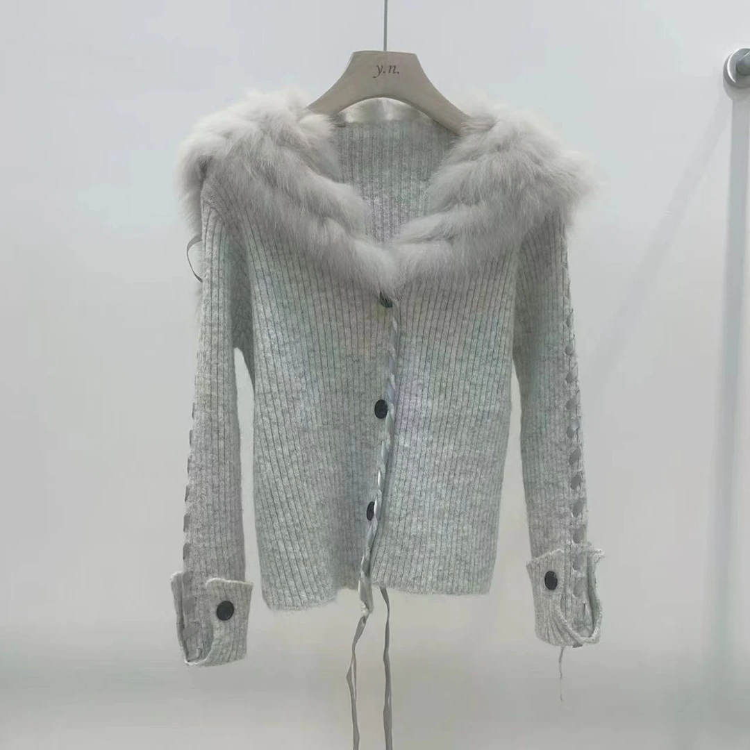 曼曼【绵绵甜巧~】狐狸毛大翻领外套女海军领车条针织衫毛衣