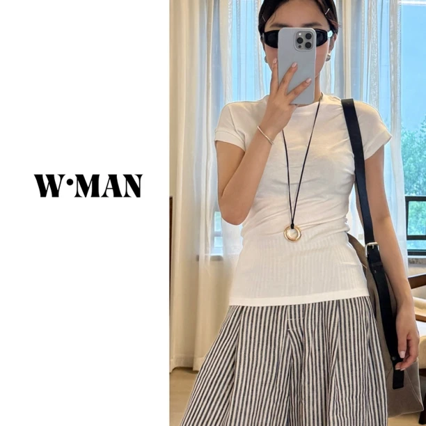 W·MAN“百搭B入”羊毛百搭立体显瘦连肩T恤