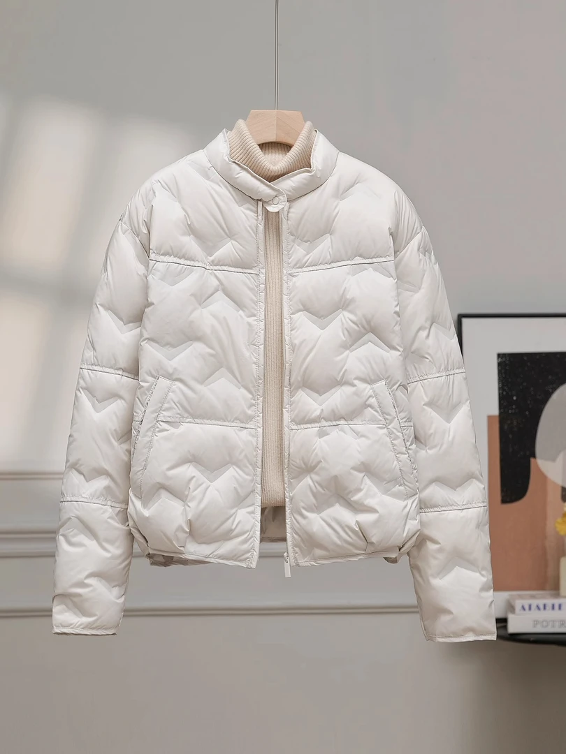 轻羽绒2025秋冬新款轻薄款羽绒服女短款宽松白鸭绒保暖外套欧货