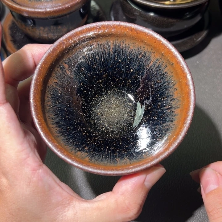 茶盏我是个有脾气