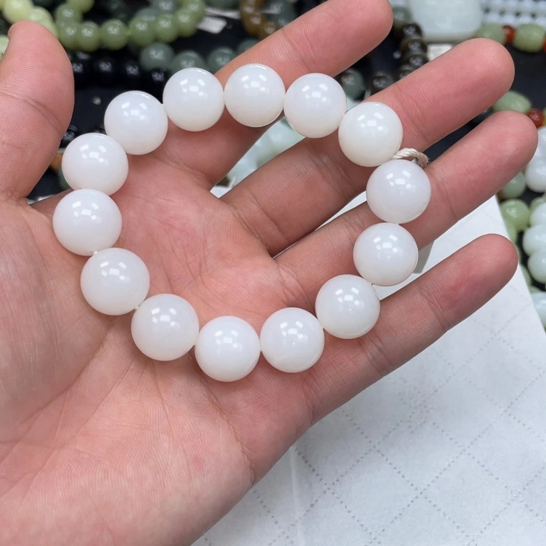 水***柳和田玉未镶嵌手链