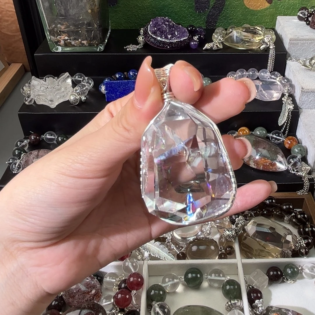 桃***9合金手链水晶手串