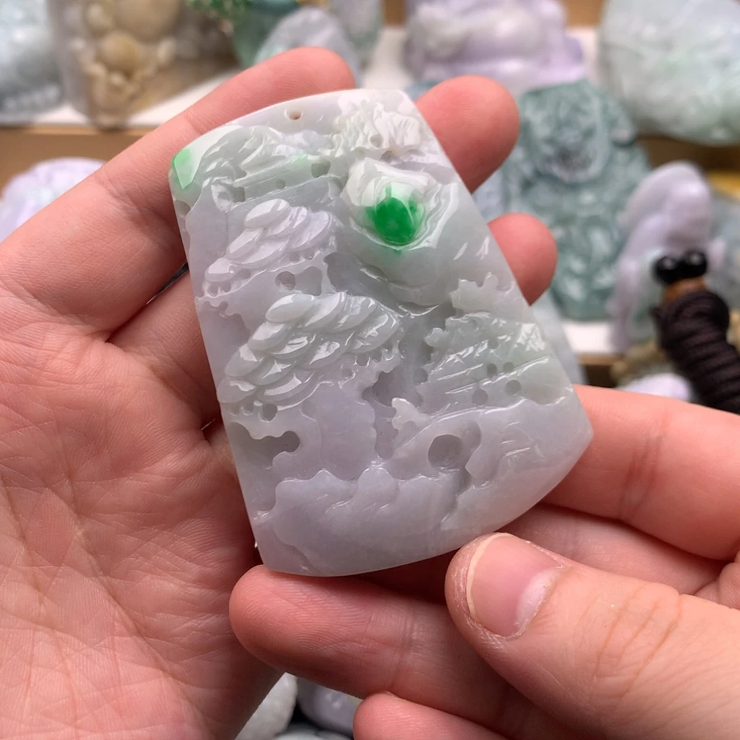 吊坠(不含链)未镶嵌翡翠