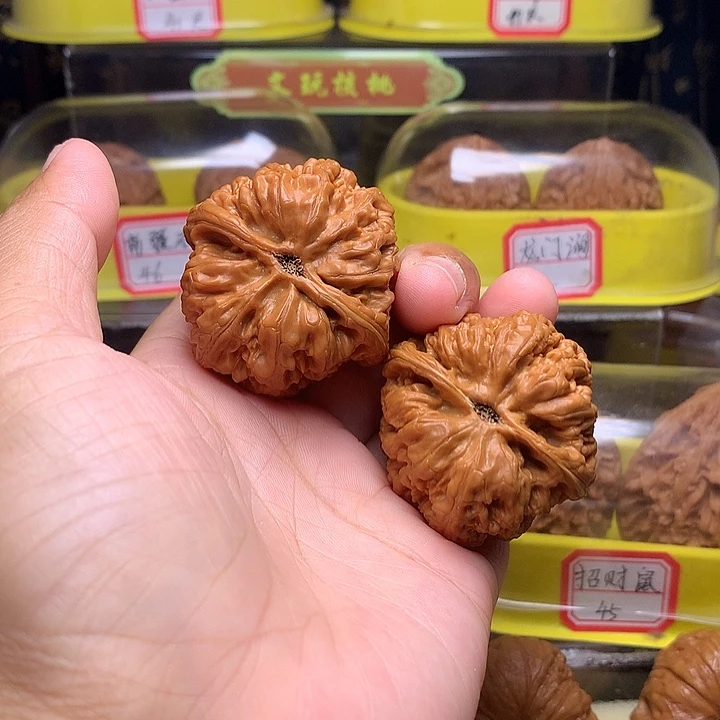 把件文玩核桃斯*孙粗筋