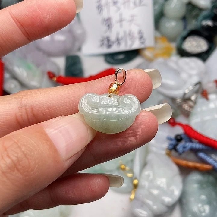 未镶嵌挂件翡翠翡翠
