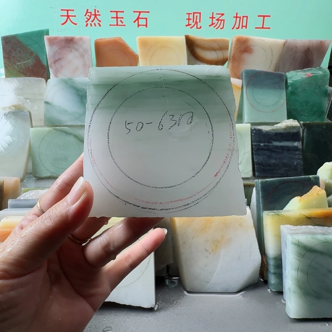 未镶嵌手镯石英质玉（金丝玉）手镯定制