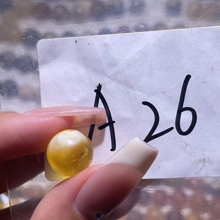 琥珀未镶嵌裸石12福利