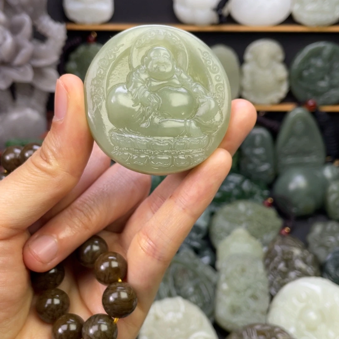 幸***7和田玉未镶嵌颈饰