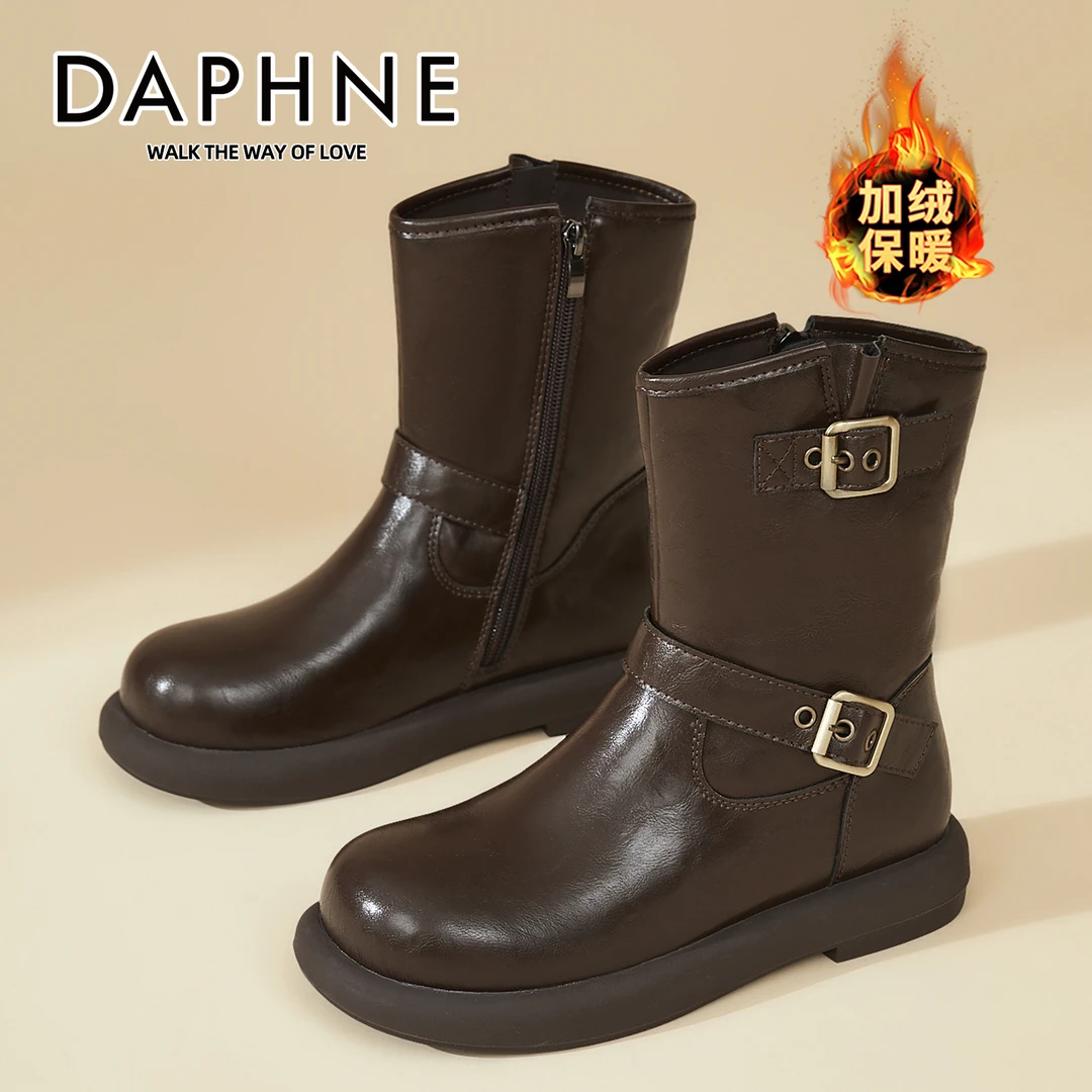 达芙妮英伦风皮带扣马丁靴女款2025冬季新款西部靴平底圆头短靴子