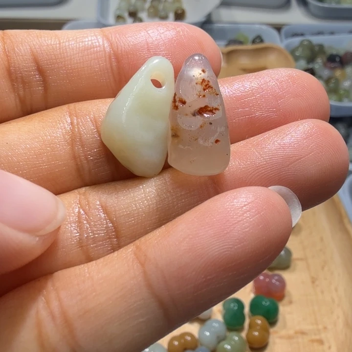 和田玉未镶嵌珠宝半成品