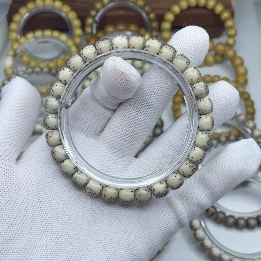 星月菩提手串张****奥8×7河豚石玉料A08