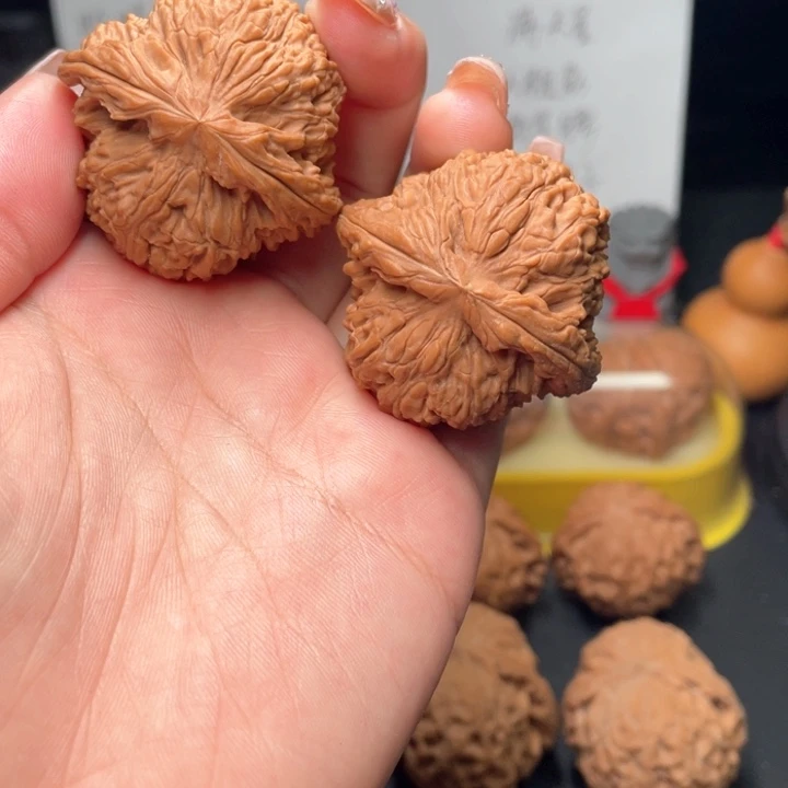 文玩核桃吊坠41南疆石