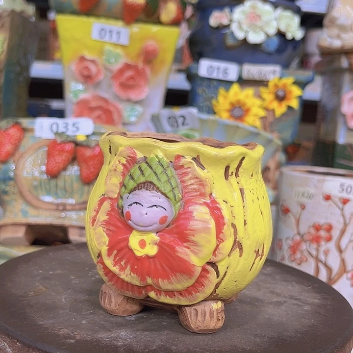 紫砂花盆陶瓷制品