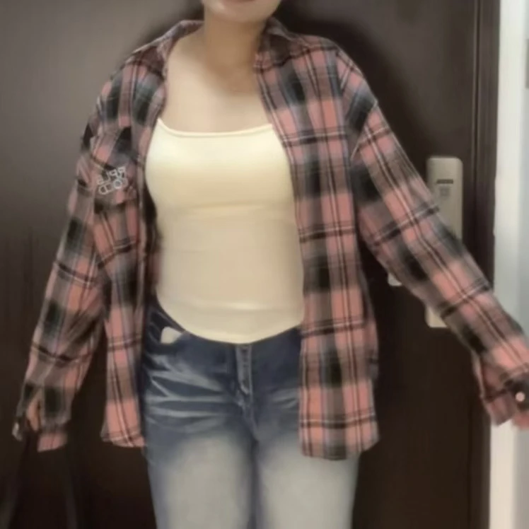 粉色格子长袖衬衫女早春夏季新款设计感小众衬衣外套