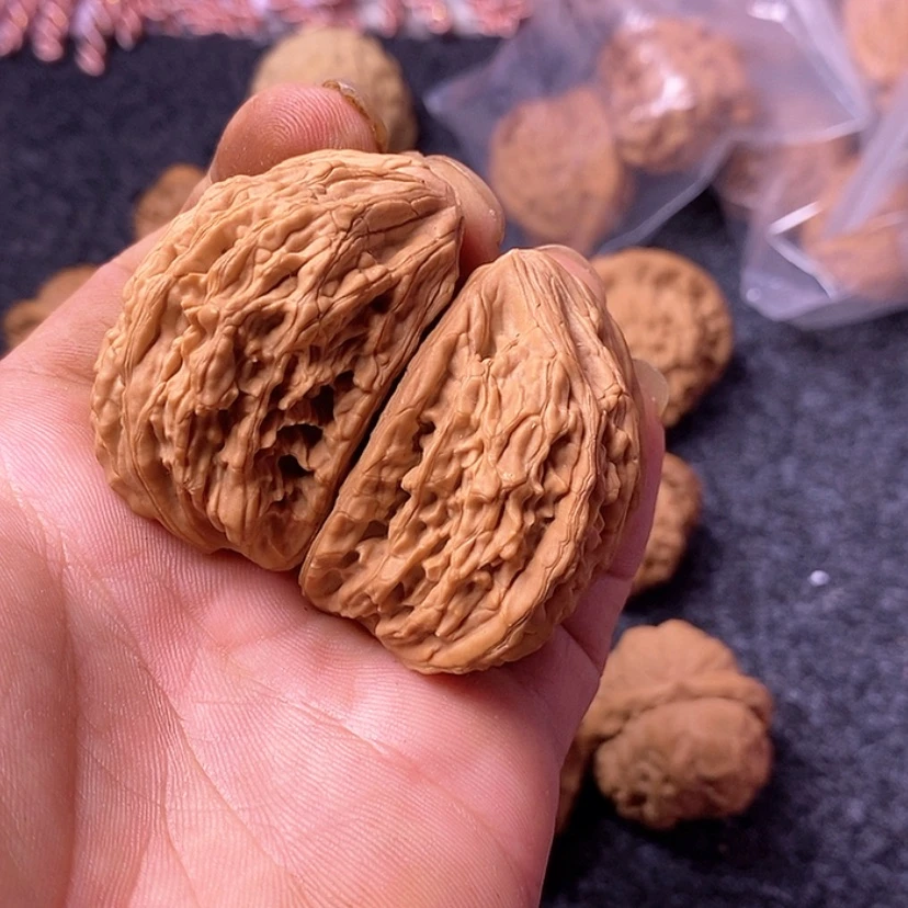 【闪购商品】文玩核桃吊坠蓟县虎头王半壁