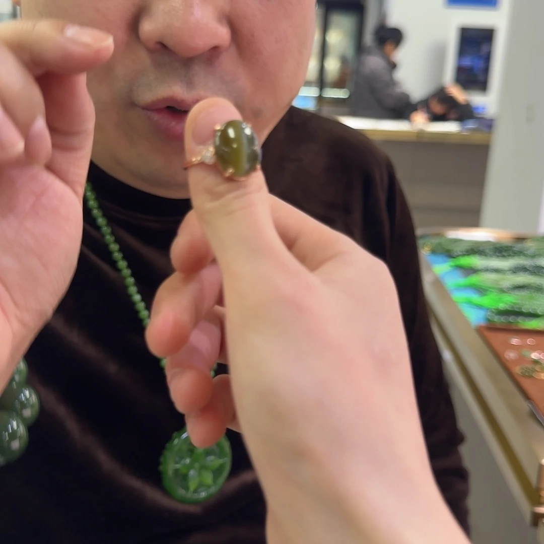 颈饰合金和田玉多样性发货，拍一发一
