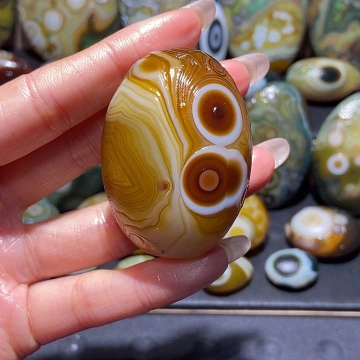 【闪购商品】未镶嵌玛瑙/玉髓珠宝奇石b